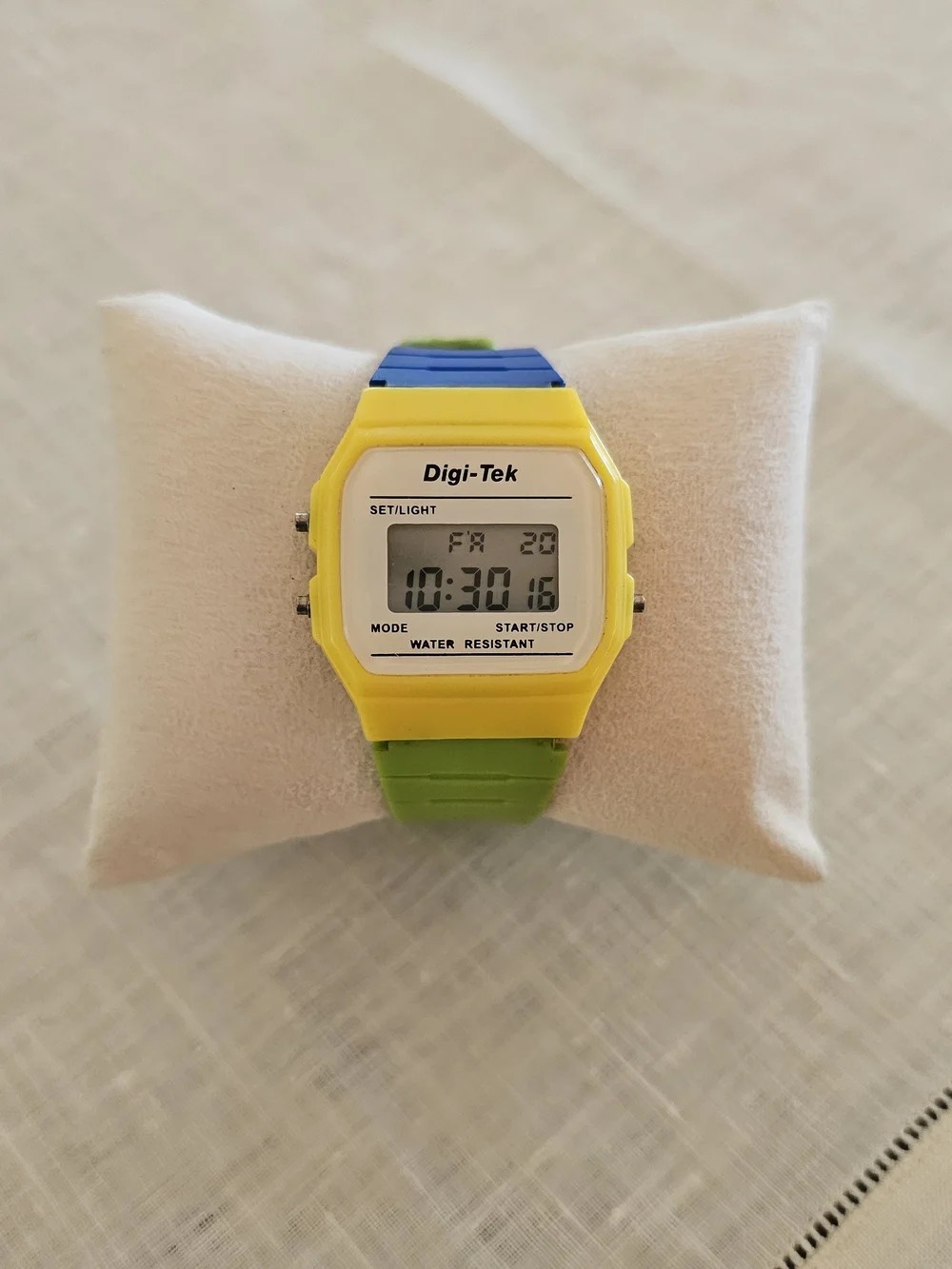 Vintage Digi-Tek Color Block Digital Watch VGUC Yellow Blue Green 90s Style